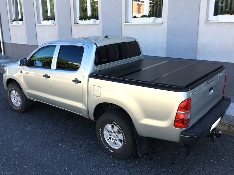 copricassone toyota hilux